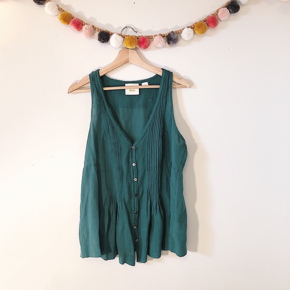 Anthropologie Tops - Anthro. Maeve sz S ✨